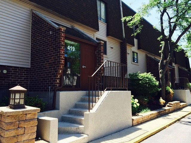 1st image of 419 Elm St APT 6H