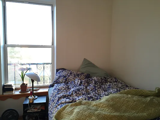 Rented by Elite NY Holdings | media 17