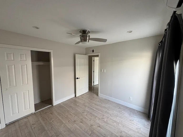 14332 Valeda Dr — Photo 10