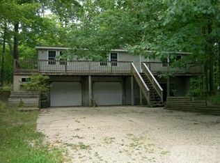 5918 Honey Dr, Harrison, MI 48625