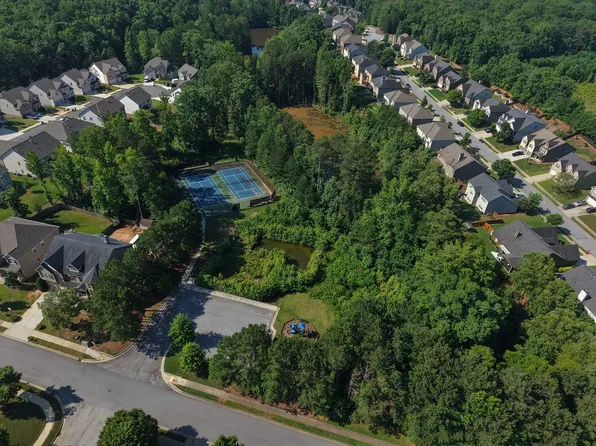 Providence Pl, Douglasville, GA 30135