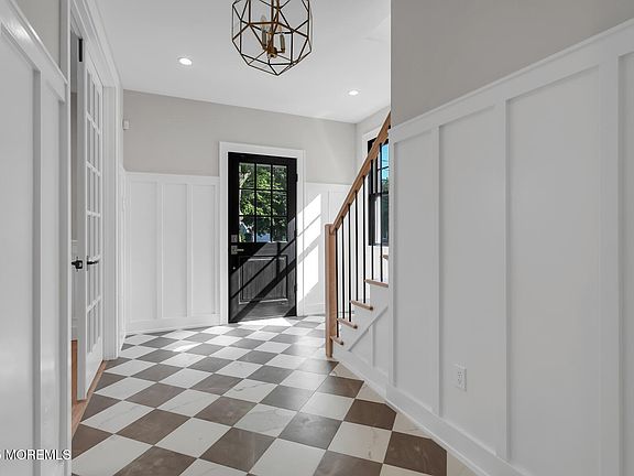 4th image of 121 Black Point Road