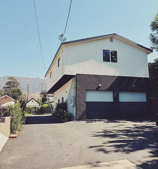 713 Devirian Pl — Photo 23