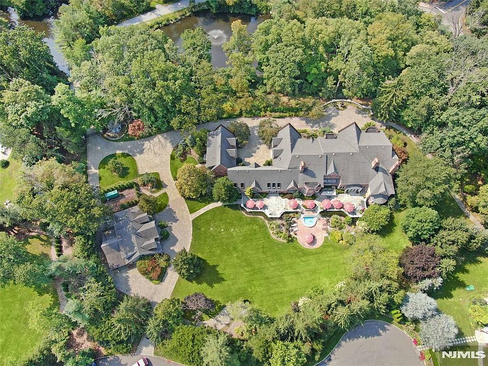 1st image of 1055 High Mountain Rd