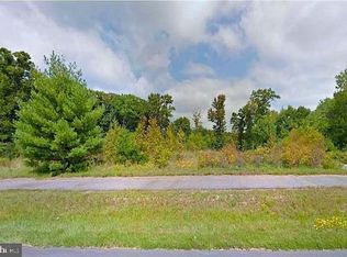 8813 Ox Rd, Lorton, VA 22079