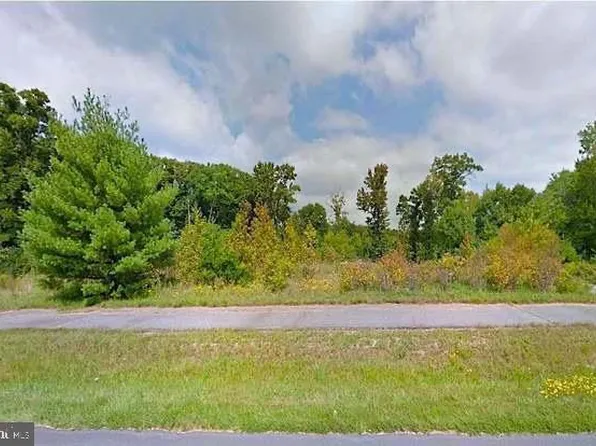 8813 Ox Rd, Lorton, VA 22079