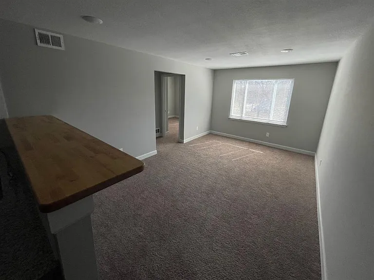 The Kapital Apartments — Photo 6