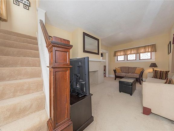 4th image of 1624 Elmwood Ave