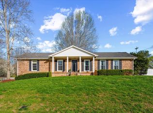 510 Hemingway Dr, Columbia, TN 38401