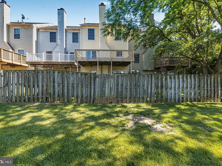 6581 Willard Horine Ct — Photo 17