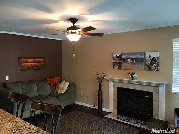 3rd image of 9307 Grassy Knoll Way