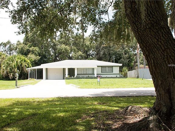 3rd image of 3626 Teal Ave