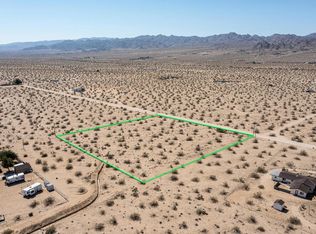 305 Two Mile Rd, Joshua Tree, CA 92252