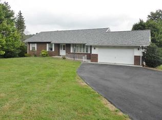 137 State Route 31, Ruffs Dale, PA 15679