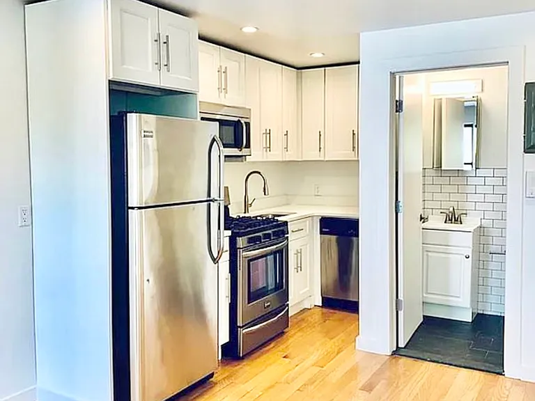 193 Sackett St #4G — Photo 1