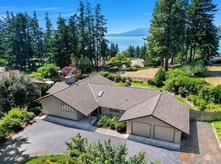 410 Fieldston Rd, Bellingham, WA 98225