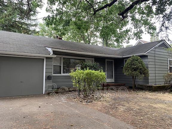 2nd image of 1324 NW Washington Blvd