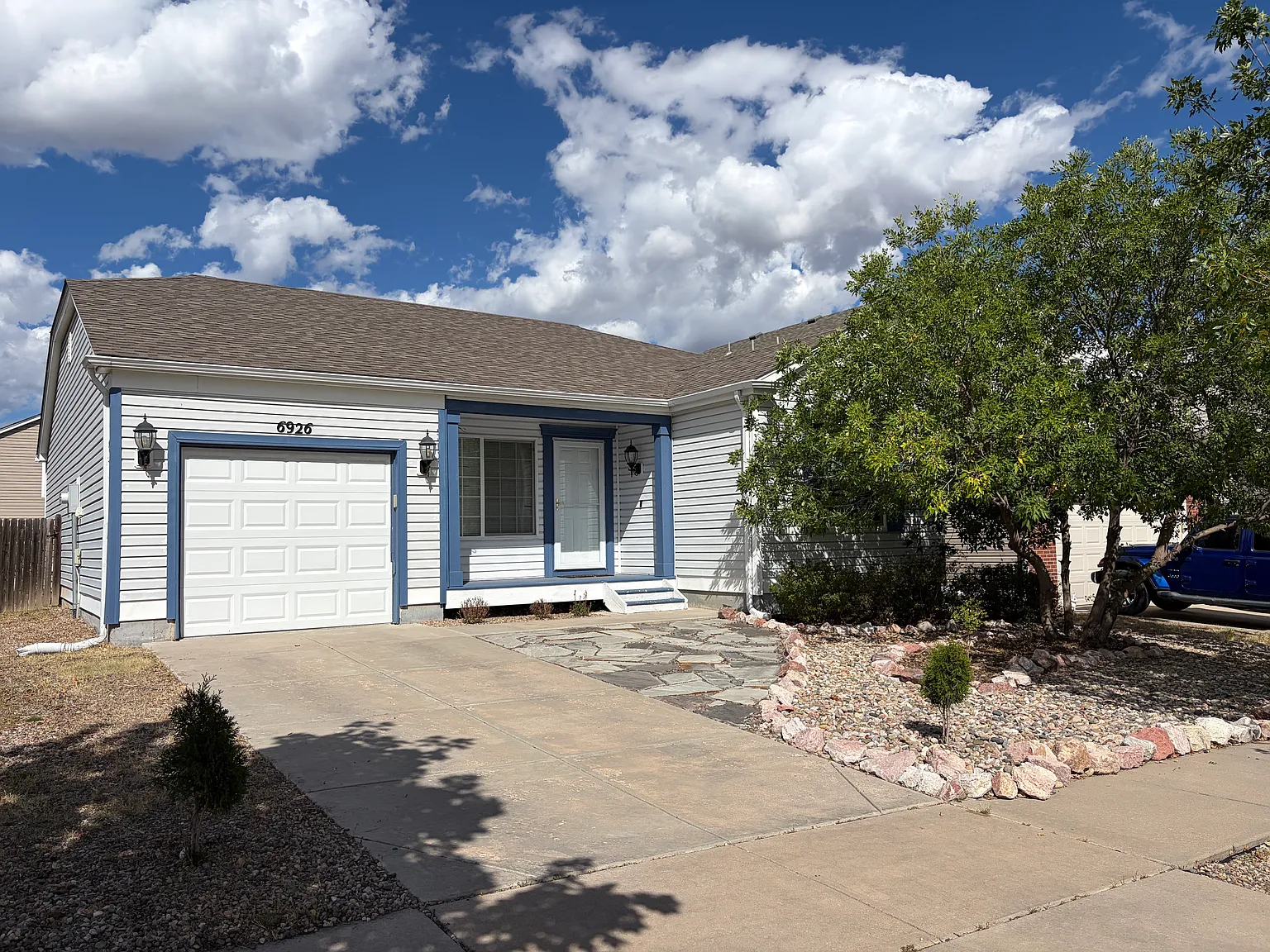 3 bed, 1152 sqft, $2,550 — Photo 1