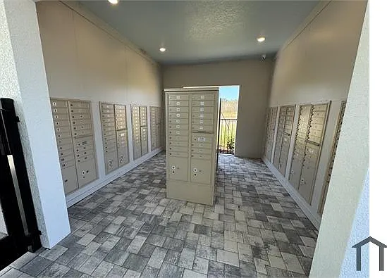 3265 Vesara Dr — Photo 6
