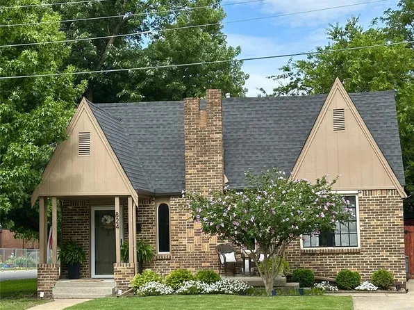 824 S Ponca Ave, Norman, OK 73071