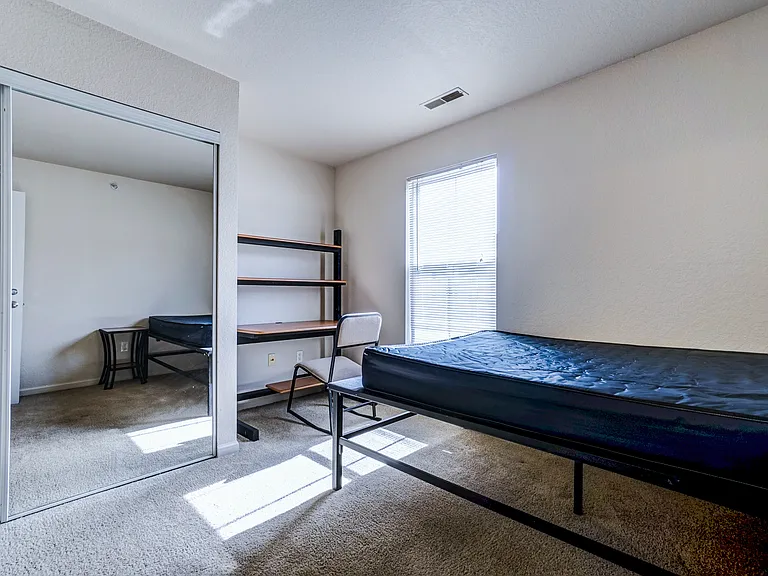 Village at Bluegrass Apartments — Photo 41