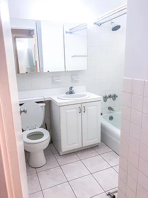 Rented by ONE Manhattan Real Estate | media 16