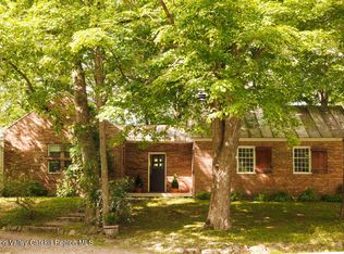 577 Jefferson Hill Rd, Nassau, NY 12123