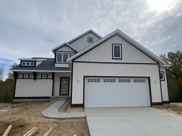 2887 Sweetflag Ct SE, Kentwood, MI 49512