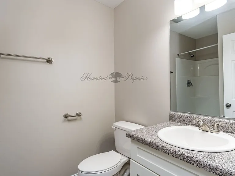 505 Lamont St — Photo 7