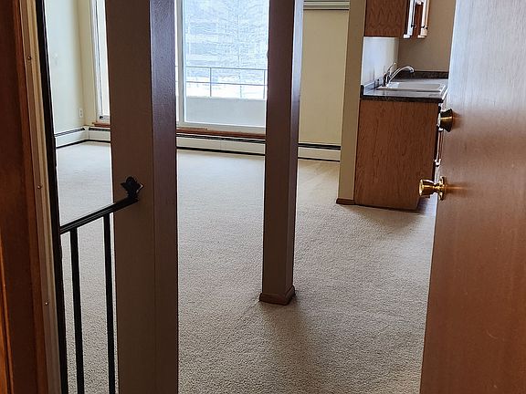 3rd image of 1923 Viking Dr NW APT 35