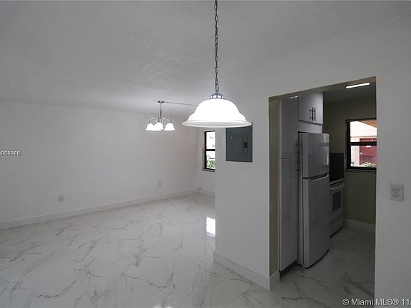 2nd image of 1325 W 68th St APT 113