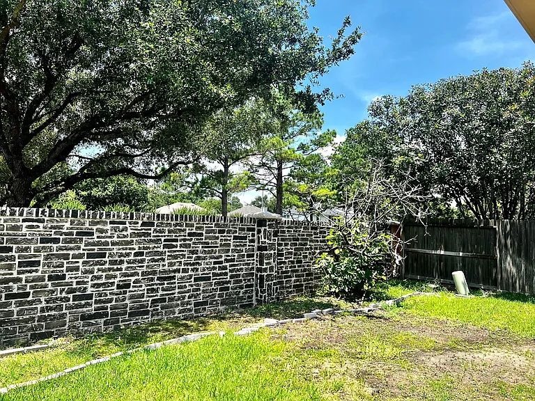 23907 Hackberry Creek Dr — Photo 18