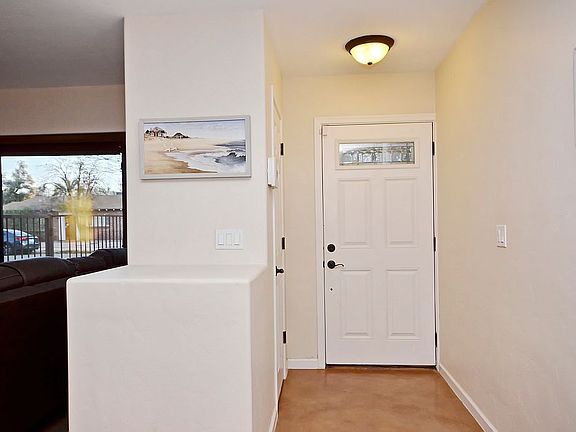 Entry way