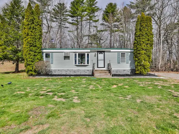 64 Squire Ridge Road, Hampstead, NH 03841-2133