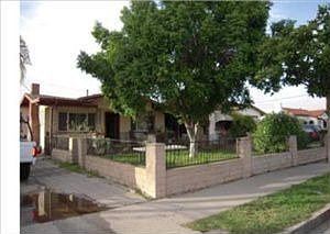 2nd image of 121 S Vail Ave