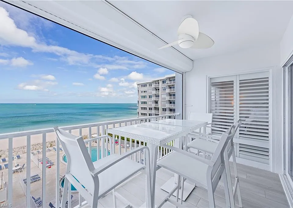 3443 Gulf Shore Blvd N #509