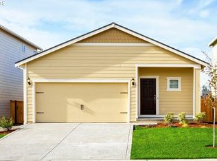 1011 Bear Creek Dr, Molalla, OR 97038