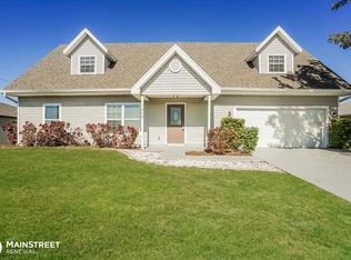 1409 SW 2nd St, Cape Coral, FL 33991