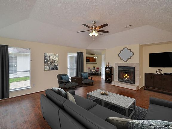 5th image of 9214 Lynchester Dr
