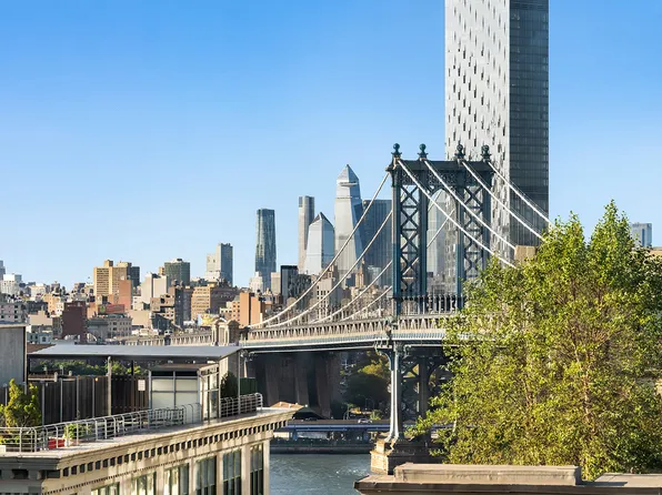 30 Front Street image 14 of 36