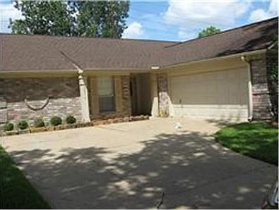 1st image of 16010 Sweetwater Creek Dr