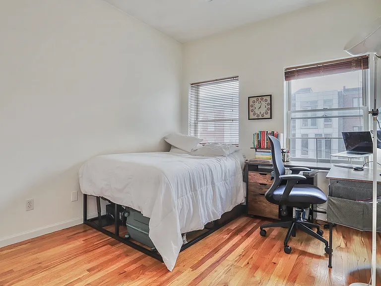 519 Monroe St #3B — Photo 12