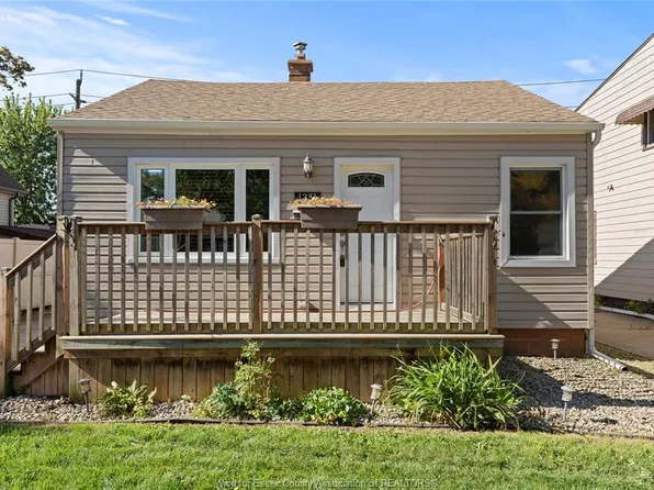 1351 Central Ave, Windsor, ON N8Y 3V3