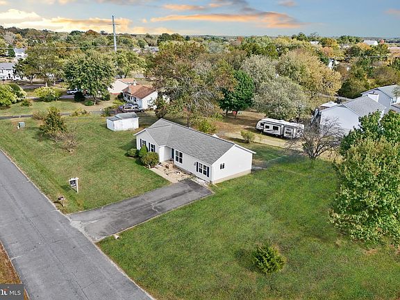4th image of 6835 Brianwood Ct