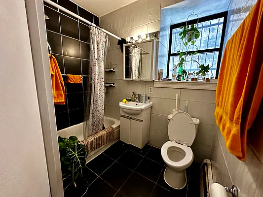 Rented by ERN Flats | media 21