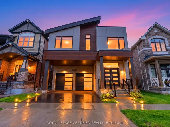 3071 Trailside Dr, Oakville, ON L6M 0Z4