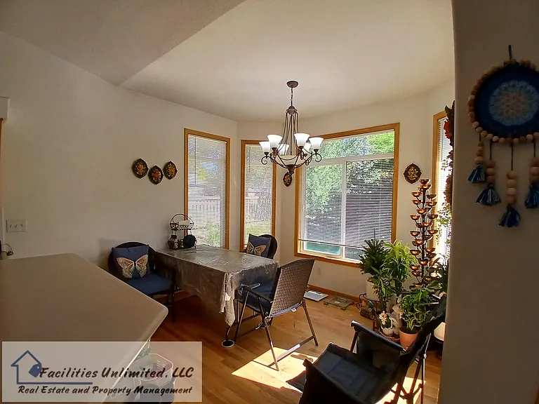 3402 Green Spring Dr — Photo 13