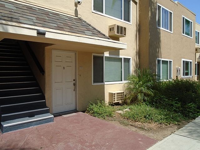 1st image of 455 Ballantyne St Unit 18