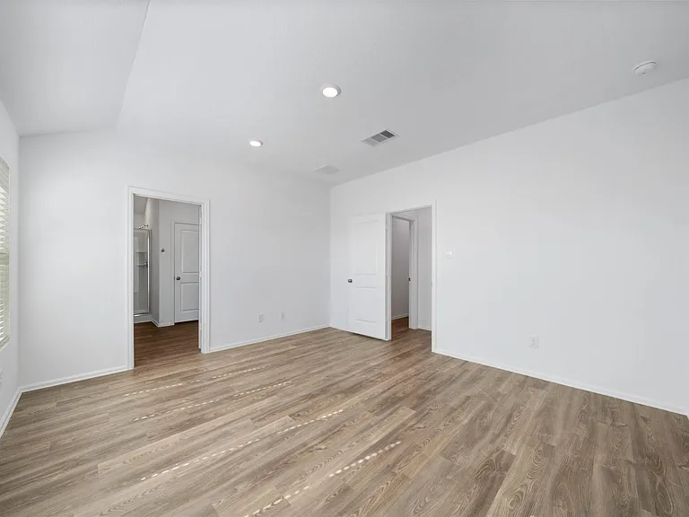5010 Lavaridge Dr — Photo 18