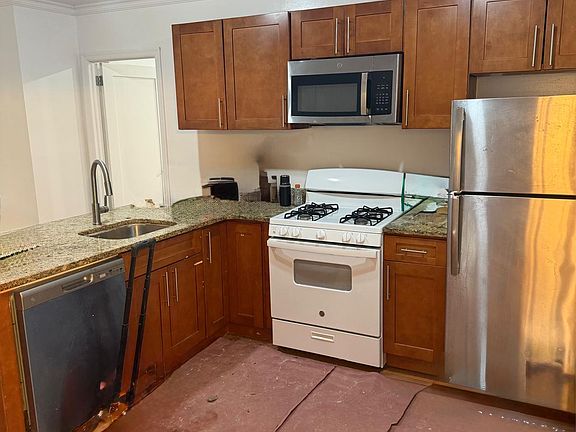 2nd image of 580 W 161st St APT 3